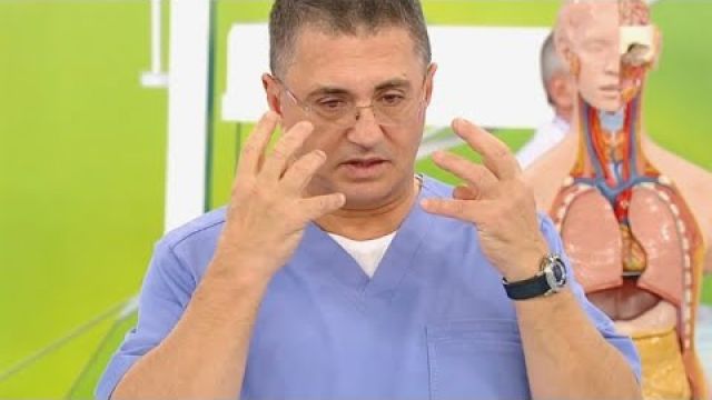 Почему возникают кисты, заболевания щитовидной железы, как питаться во время ПМС | Доктор Мясников